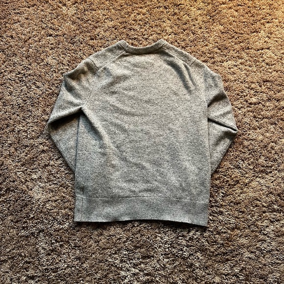 Men's Gray Sweater made of lamb wool - Picture 4 of 4